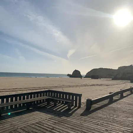 Splendide T3 Avec Terrasse Privee De 140 M2 Da Rocha Portimao